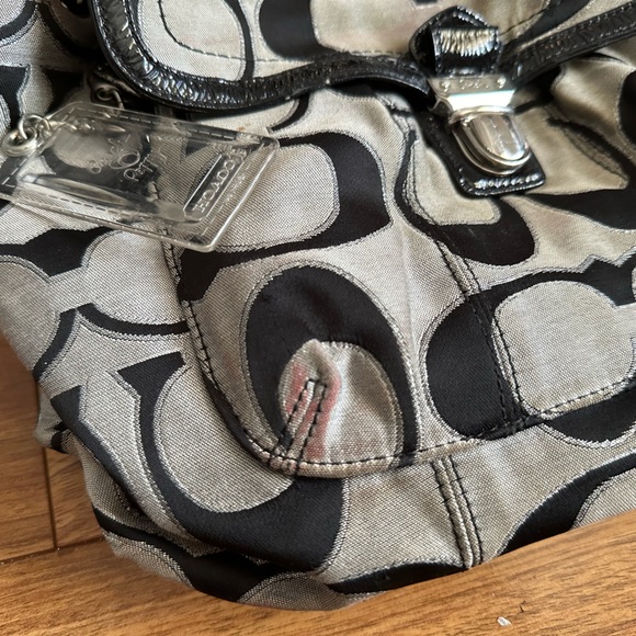 Coach purse backpack authentic - Picture 2 of 14
